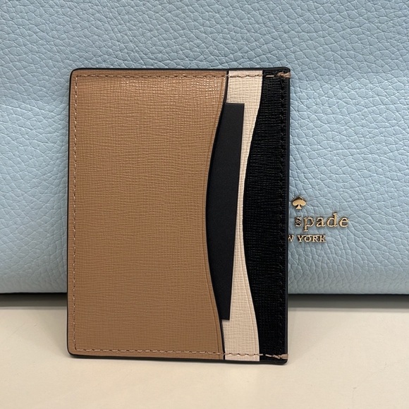 Kate Spade Morgan Colorblocked Cardholder
Cafe Mocha 
NWT - Picture 16 of 16